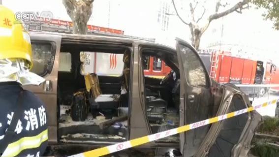 国产电车撞人视频大全集,揭示交通安全隐患与应对策略