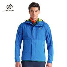 国产压胶冲锋衣测评视频,性能与性价比全面解析